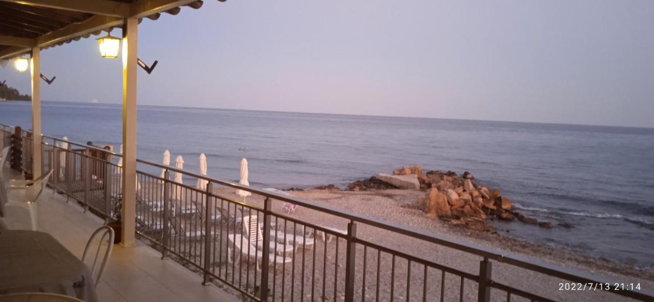 Lemonis House Aparthotel Nea Skioni Exterior photo