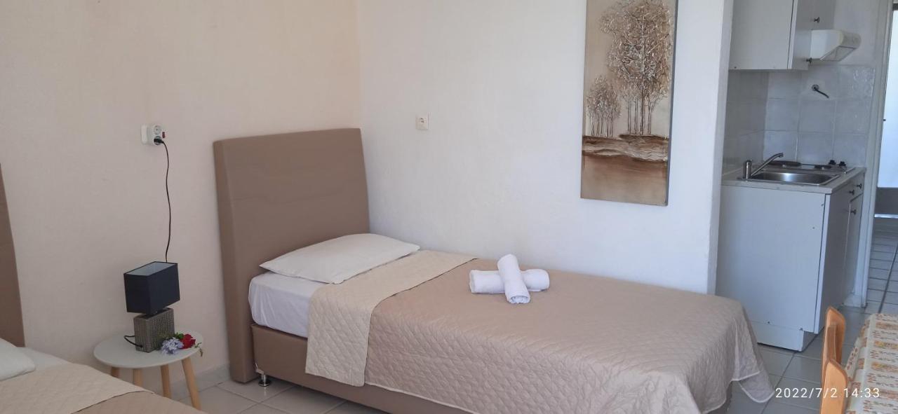 Lemonis House Aparthotel Nea Skioni Exterior photo