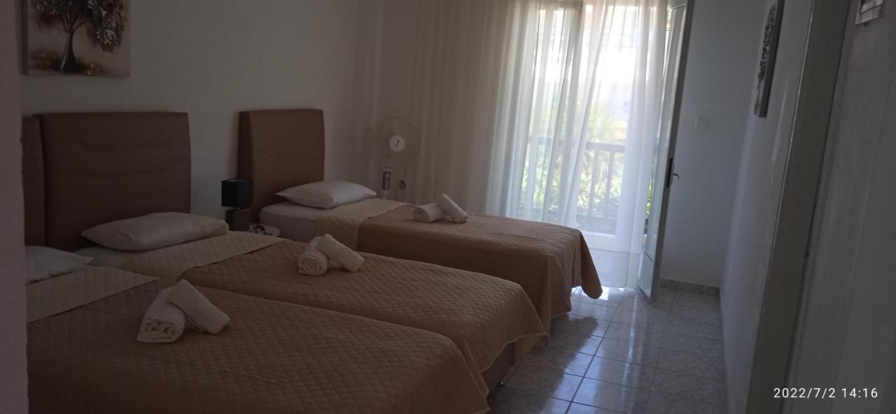 Lemonis House Aparthotel Nea Skioni Exterior photo